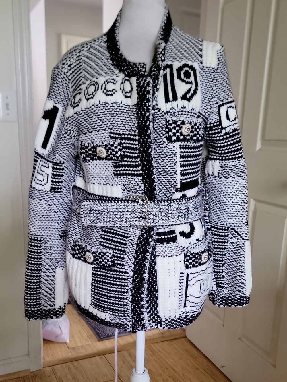Inspired And Nice And Heavy Black & White Graphic Knit Jacket - Women